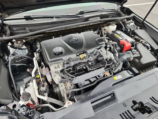 Used 2019 Toyota Camry SE w/ Carpet Mat Package FWD image 15