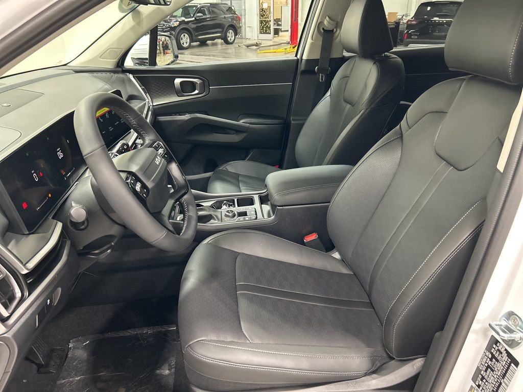 New 2026 Kia Sorento S image 9
