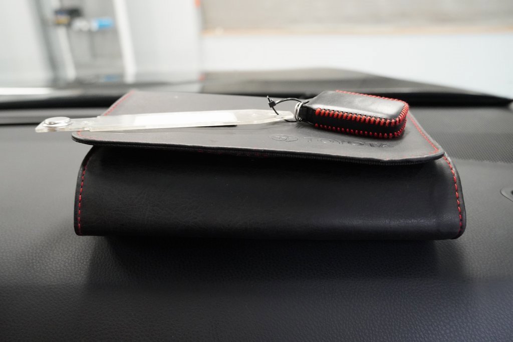 Used 2019 Toyota Highlander SE image 36