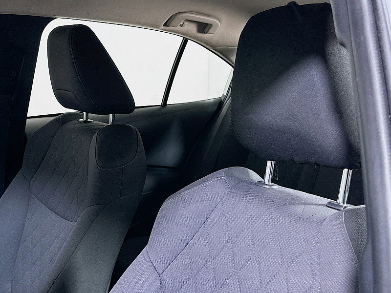 Used 2020 Toyota Corolla LE FWD image 19