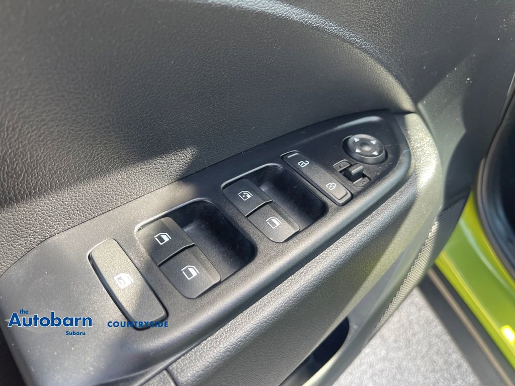 Used 2023 Hyundai Venue SEL w/ Cargo Package FWD image 11