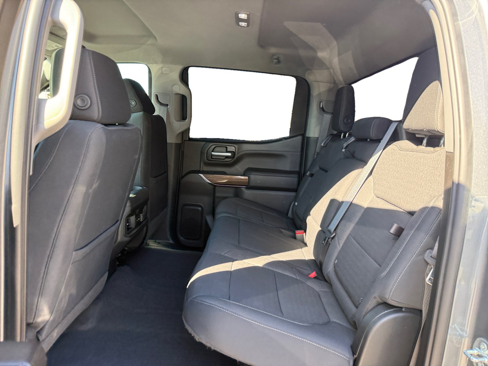 Used 2021 Chevrolet Silverado 1500 LT Trail Boss w/ Bed Protection Package AWD/4WD image 16