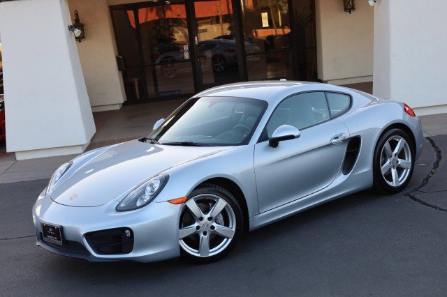 Used 2016 Porsche Cayman image 4