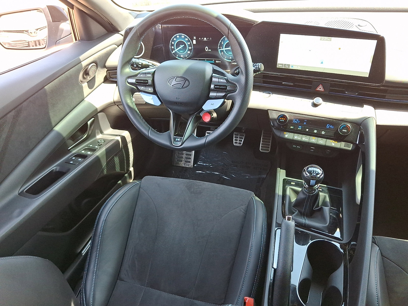 Used 2025 Hyundai Elantra N FWD image 14