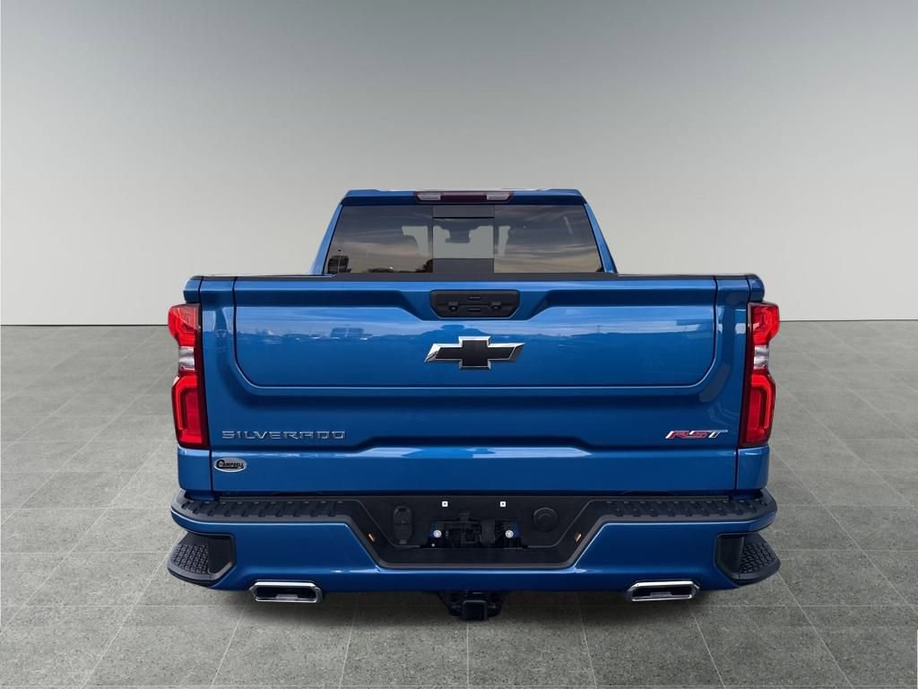 Used 2024 Chevrolet Silverado 1500 RST w/ Convenience Package II image 4