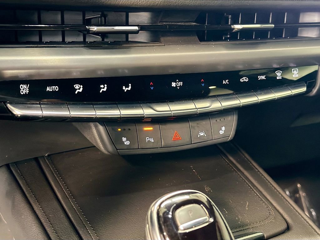 Certified 2024 Cadillac XT4 Sport image 15