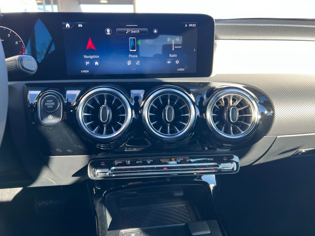 New 2026 Mercedes-Benz CLA 250 4MATIC image 15