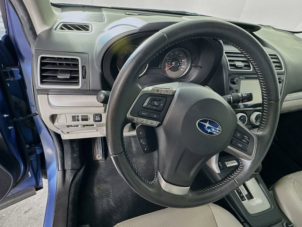 Used 2016 Subaru Forester 2.5i Limited image 11
