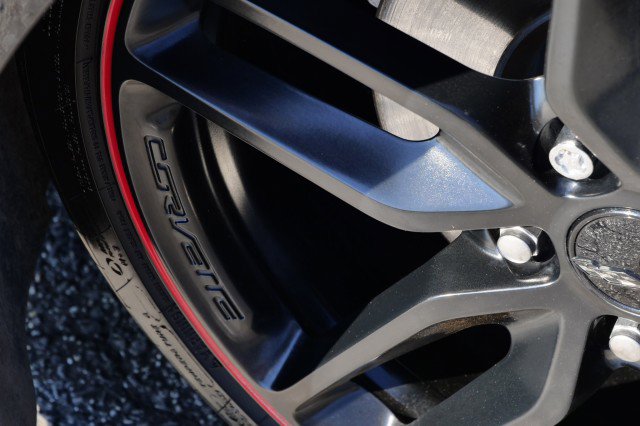 Used 2019 Chevrolet Corvette Stingray Convertible w/ 1LT image 43