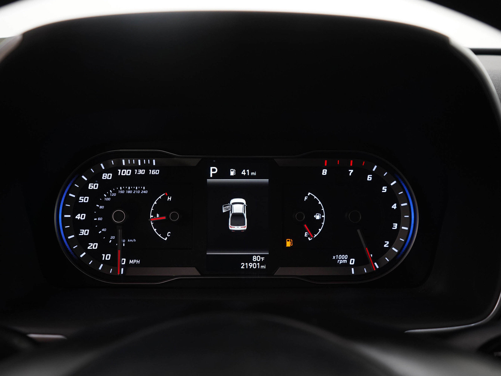 Used 2024 Hyundai Santa Cruz SE AWD/4WD image 27