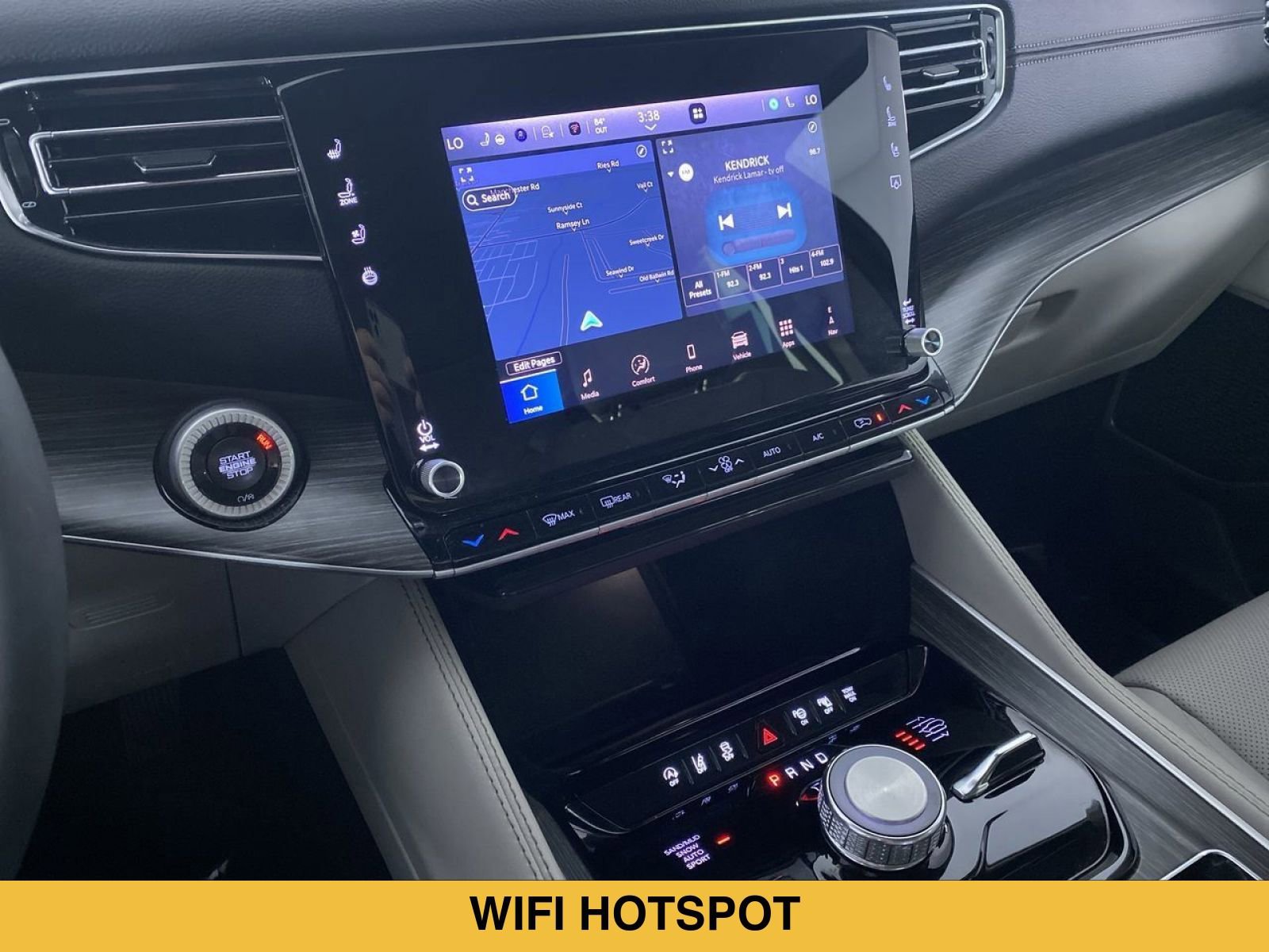 Used 2024 Jeep Wagoneer L Series III w/ Premium Group I AWD/4WD image 5