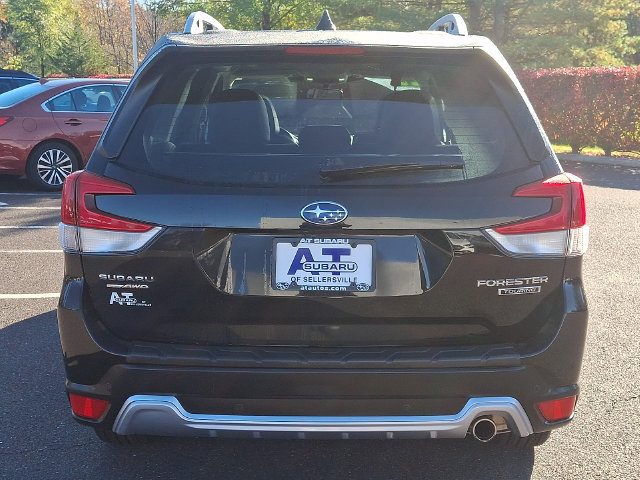 Certified 2023 Subaru Forester Touring AWD/4WD image 5