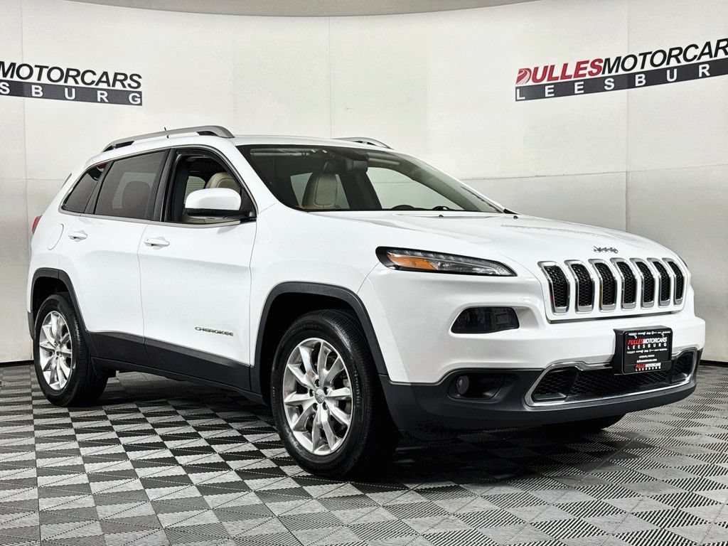 Used 2015 Jeep Cherokee Limited w/ Luxury Group AWD/4WD image 1