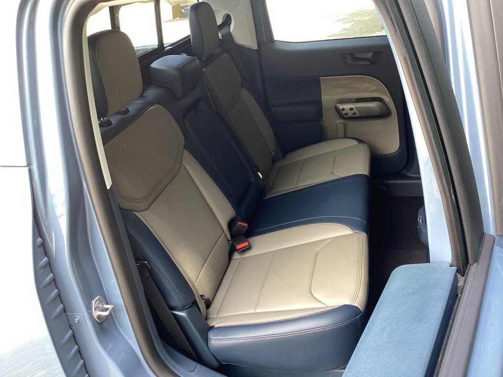 New 2026 Ford Maverick Lariat w/ 4K Tow Package AWD/4WD image 40