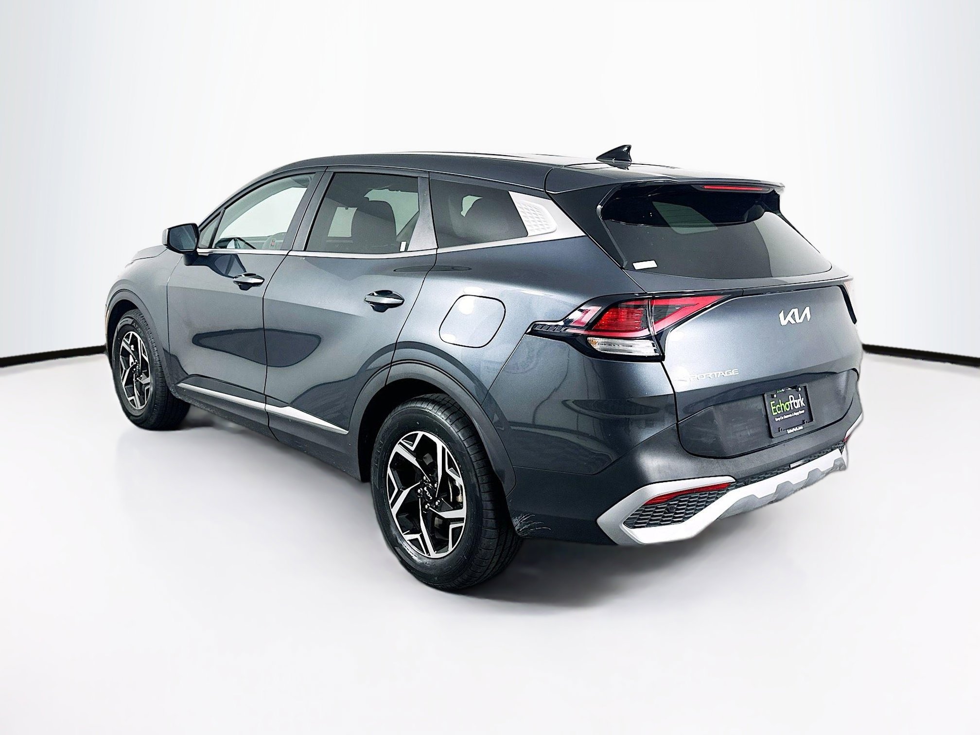 Used 2024 Kia Sportage LX image 5