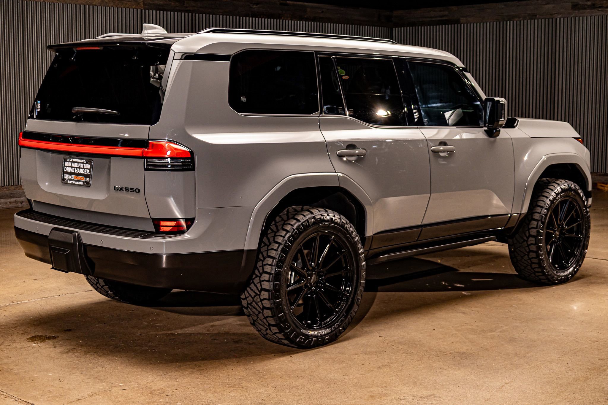 Used 2025 Lexus GX 550 image 10