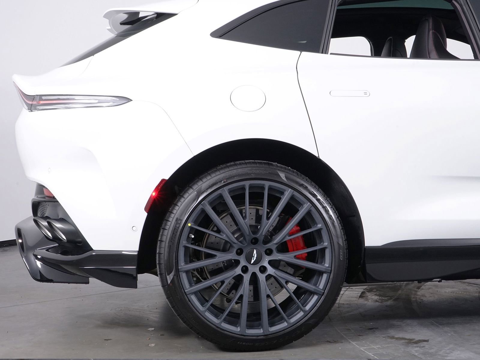 New 2026 Aston Martin DBX 707 AWD/4WD image 11