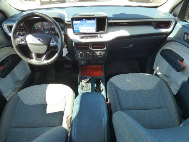 Used 2022 Ford Maverick XLT w/ XLT Luxury Package image 2