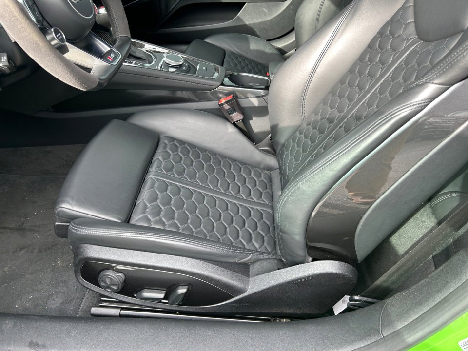 Used 2021 Audi TT RS image 27