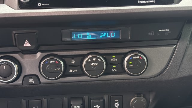 Used 2023 Toyota Tacoma TRD Sport w/ Black Out Package (TMS) AWD/4WD image 16