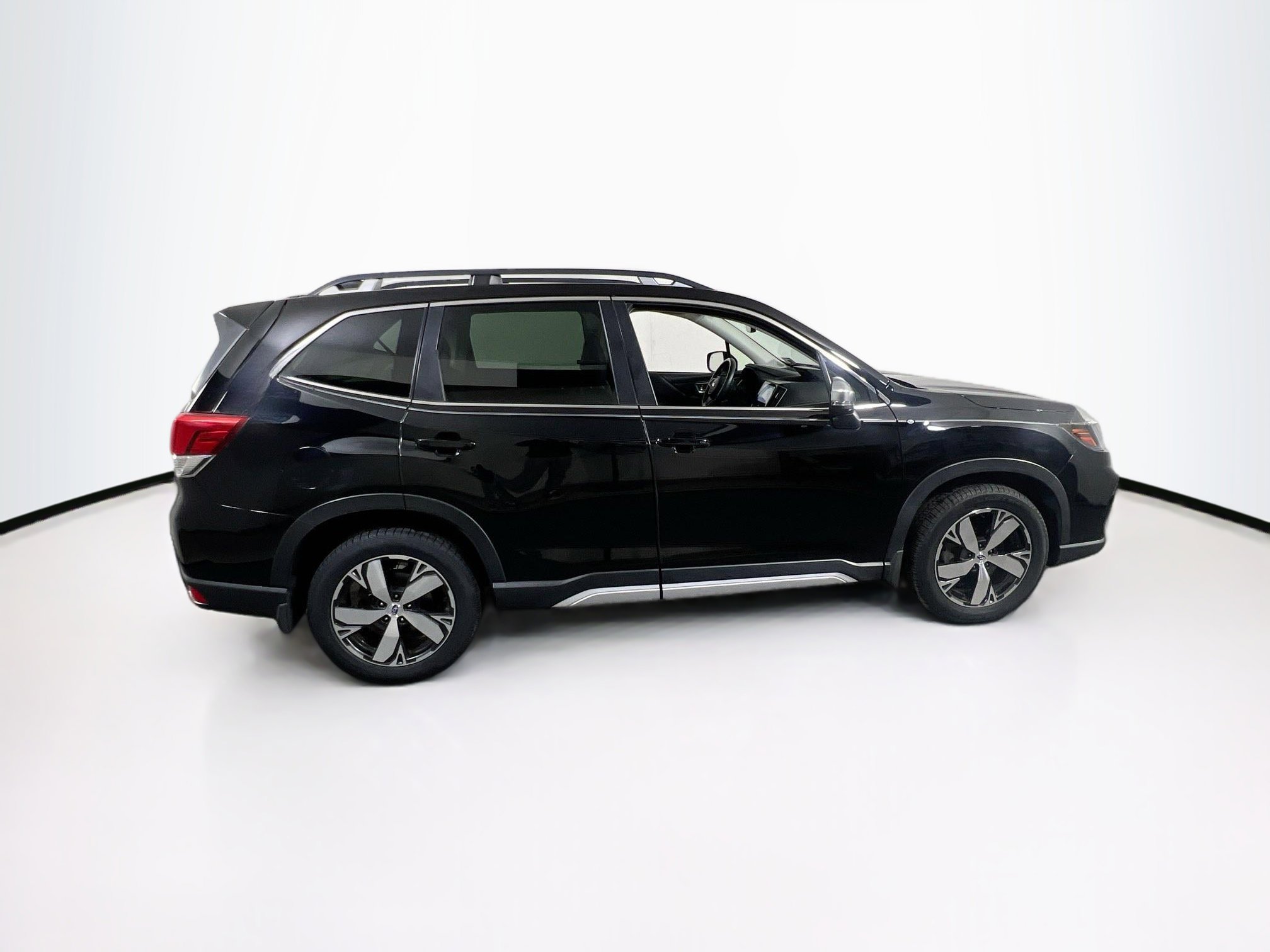 Used 2020 Subaru Forester Touring image 4