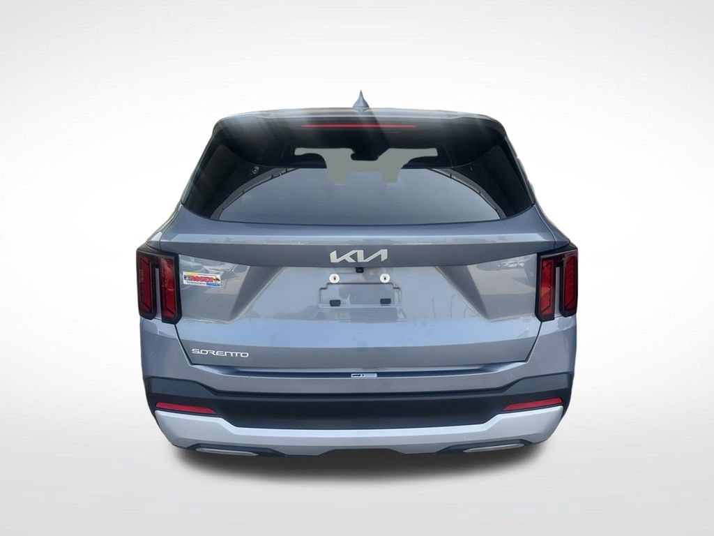 Certified 2024 Kia Sorento LX FWD image 40