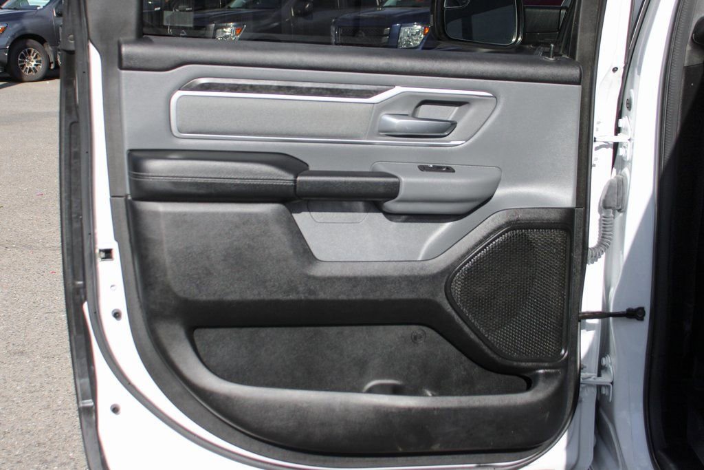 Used 2022 RAM 1500 Big Horn AWD/4WD image 32