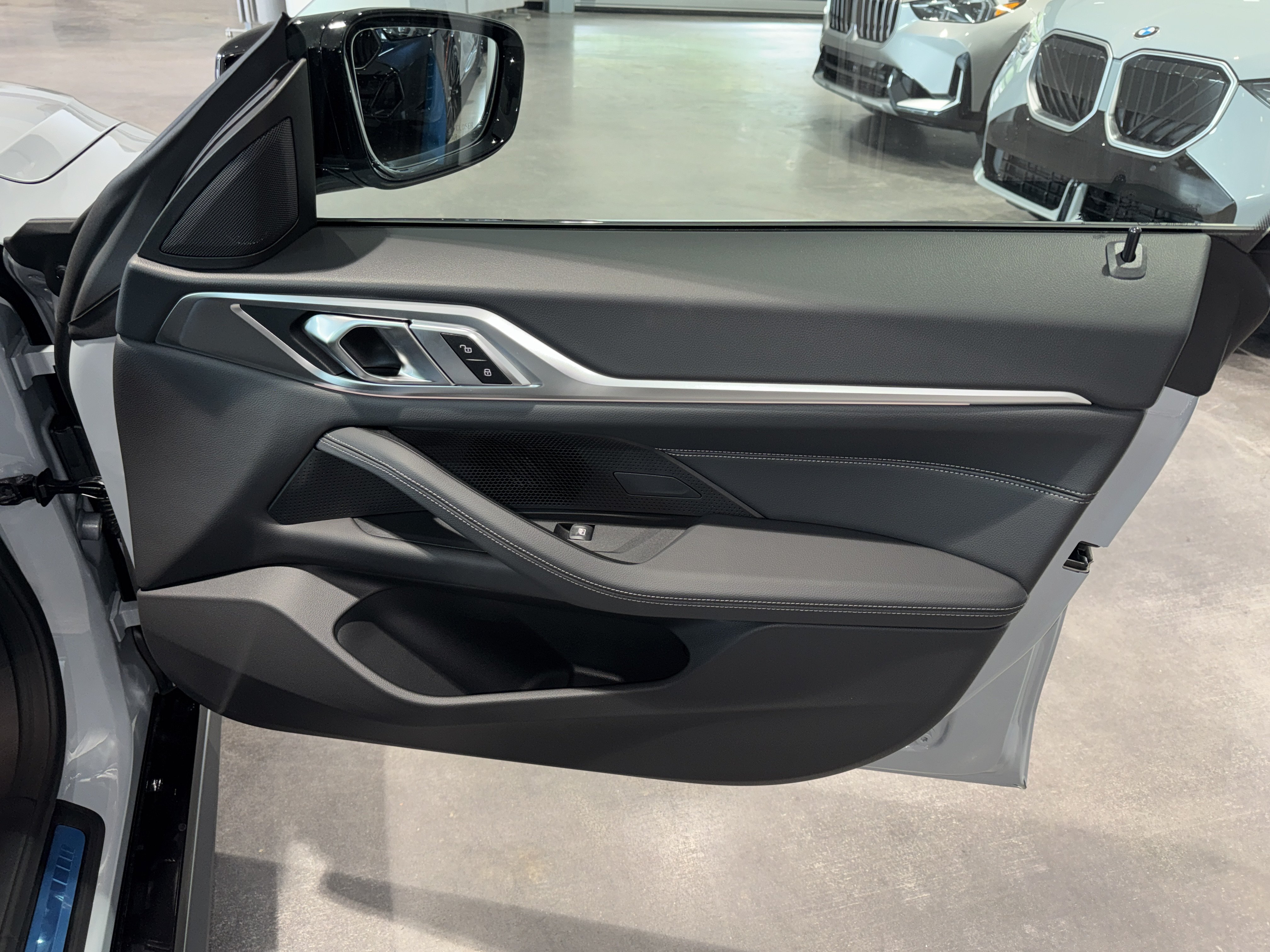 New 2026 BMW 430i w/ M Sport Package RWD image 8
