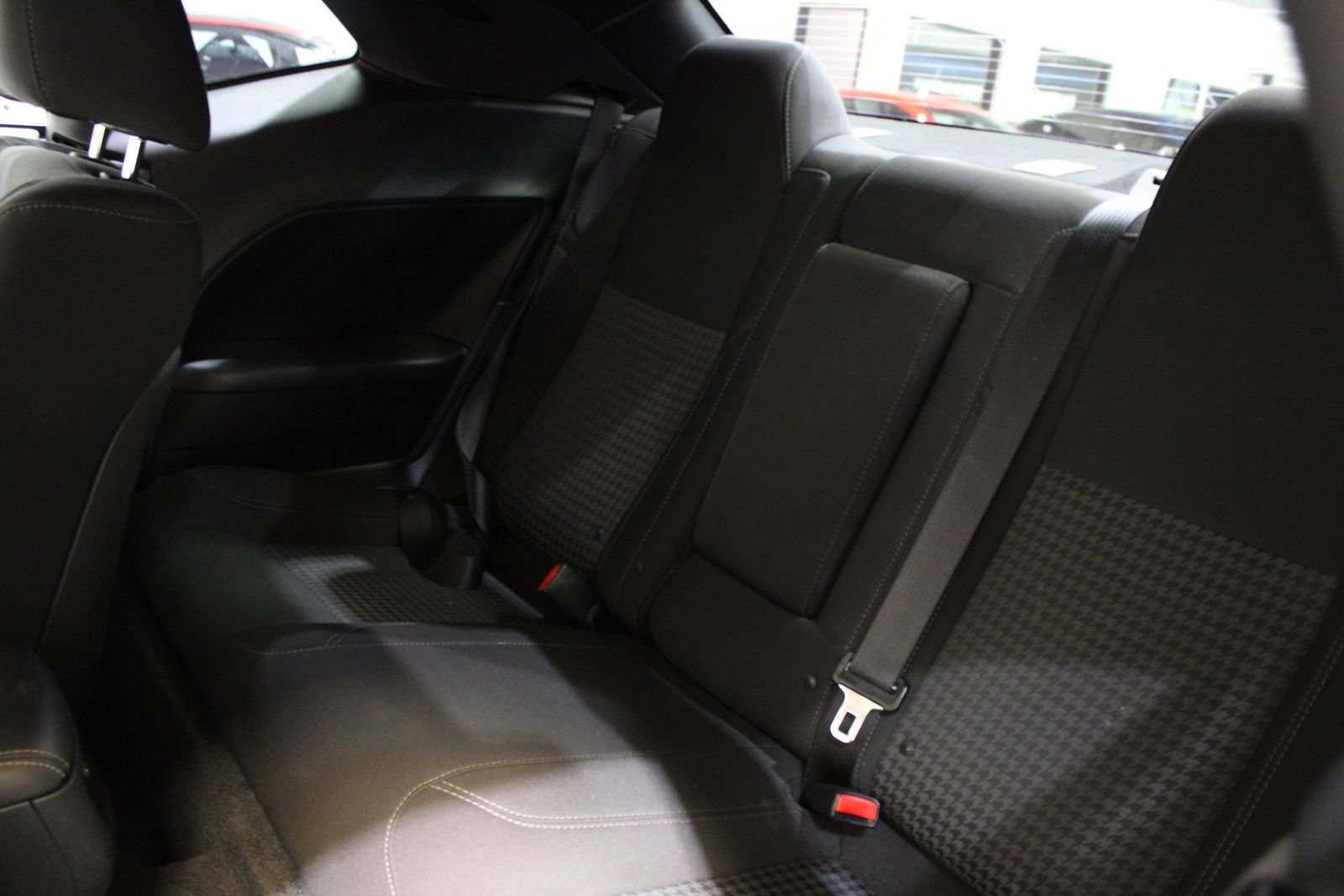 Used 2015 Dodge Challenger R/T w/ Quick Order Package 28B R/T RWD image 21
