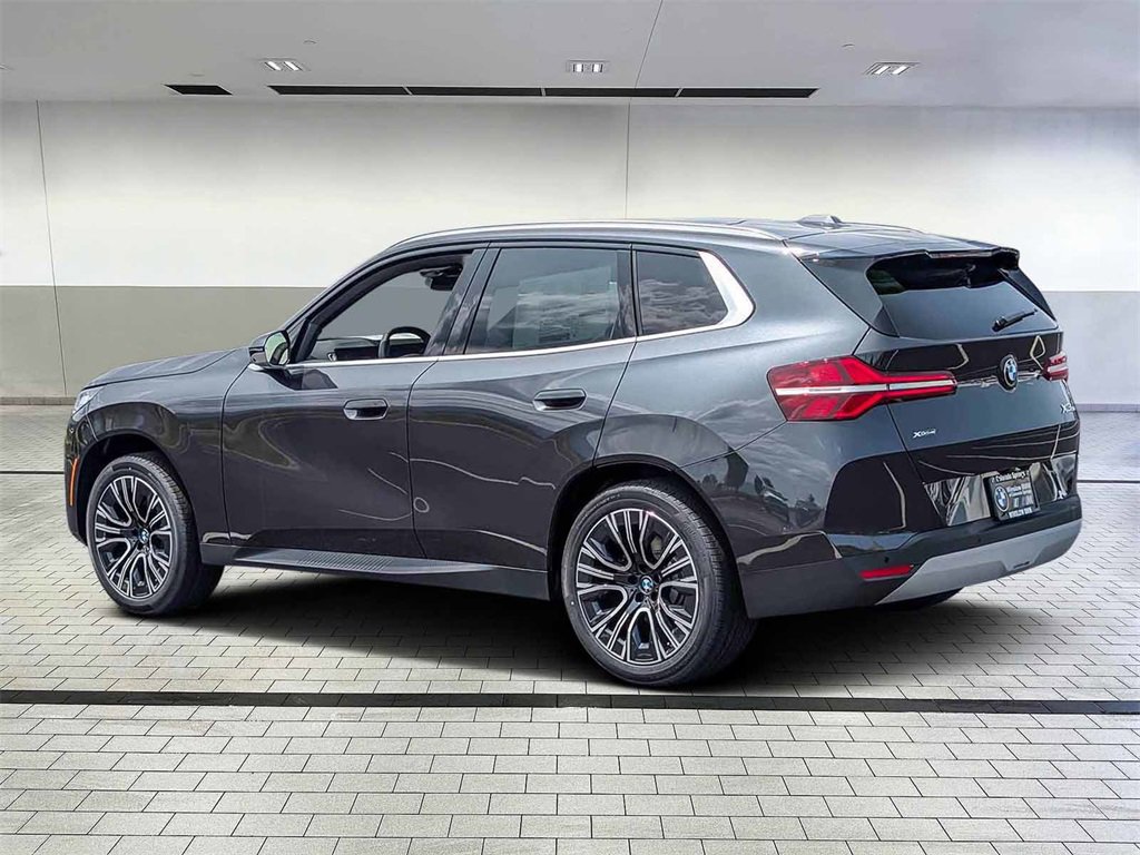 New 2025 BMW X3 xDrive30i w/ Premium Package image 3