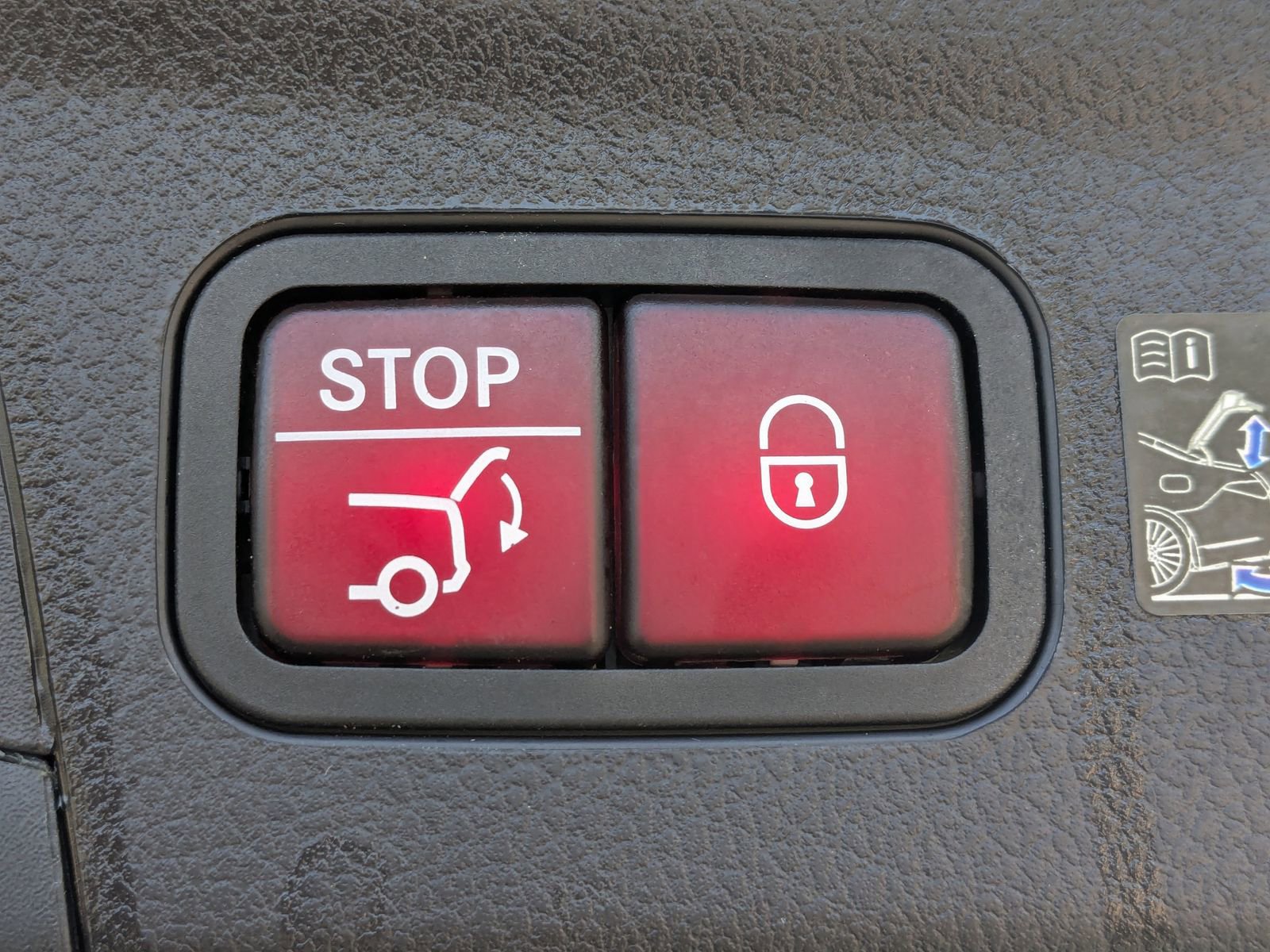 Used 2022 Mercedes-Benz GLE 450 4MATIC image 15