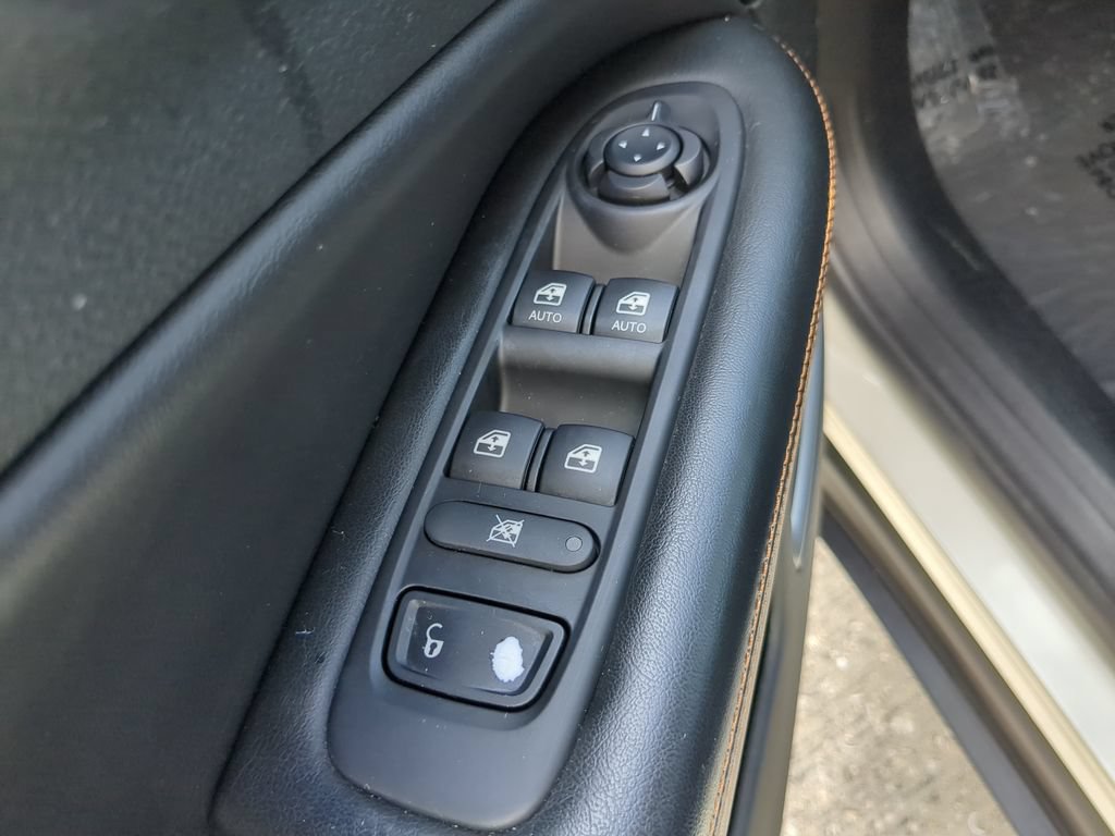 Used 2021 Jeep Compass Limited AWD/4WD image 17