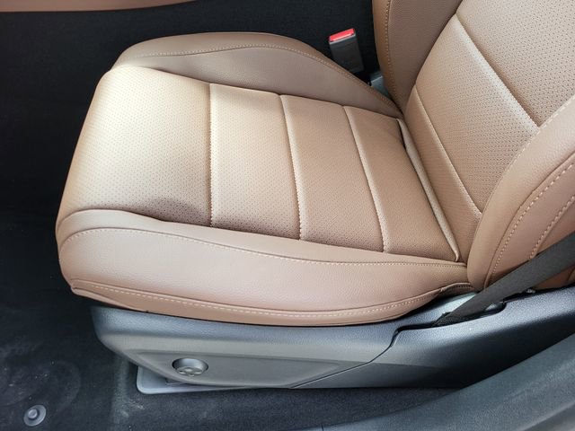 New 2025 Mercedes-Benz GLS 450 4MATIC image 16