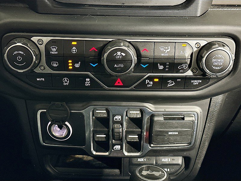 Used 2020 Jeep Wrangler Unlimited Sport image 16