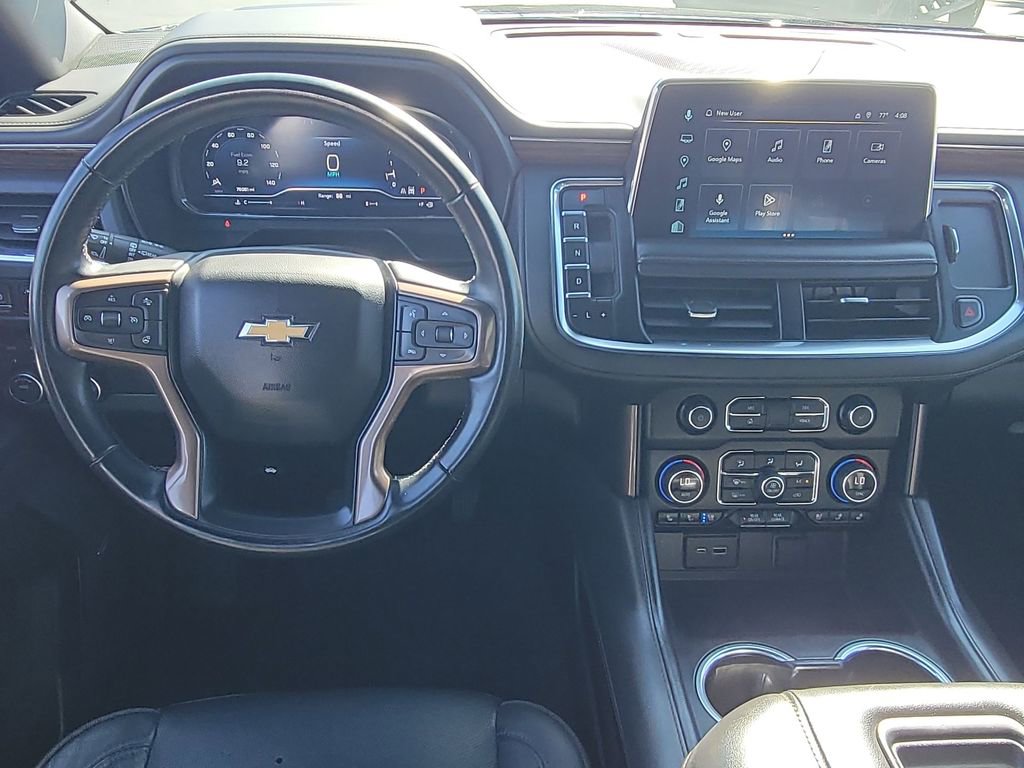 Used 2023 Chevrolet Suburban High Country image 11