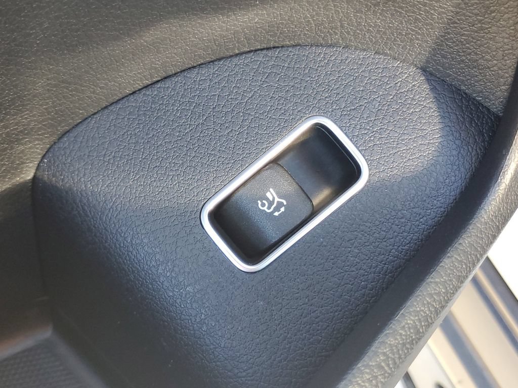 Used 2024 Mercedes-Benz GLS 580 4MATIC image 12