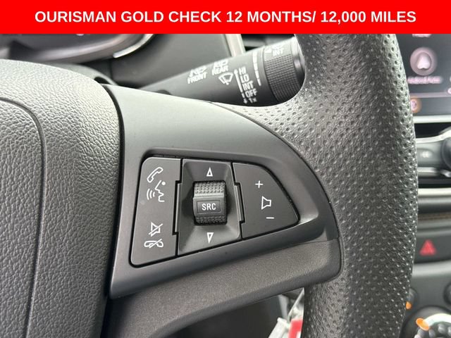 Used 2020 Chevrolet Trax LT AWD/4WD image 29