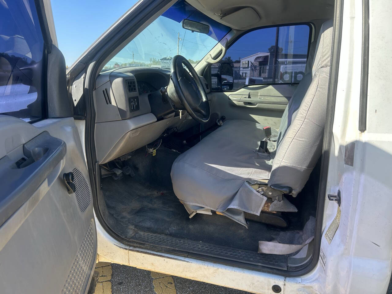 Used 1999 Ford F350 2WD Regular Cab DRW Super Duty image 6
