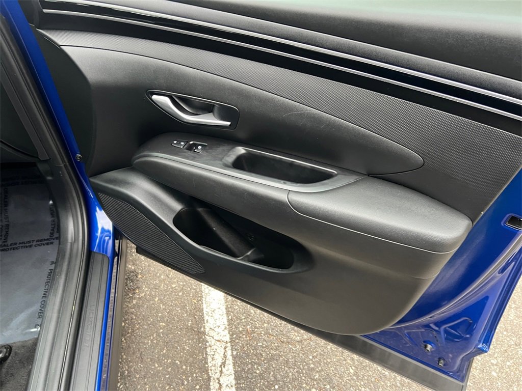 Used 2022 Hyundai Tucson SEL w/ Cargo Package image 17