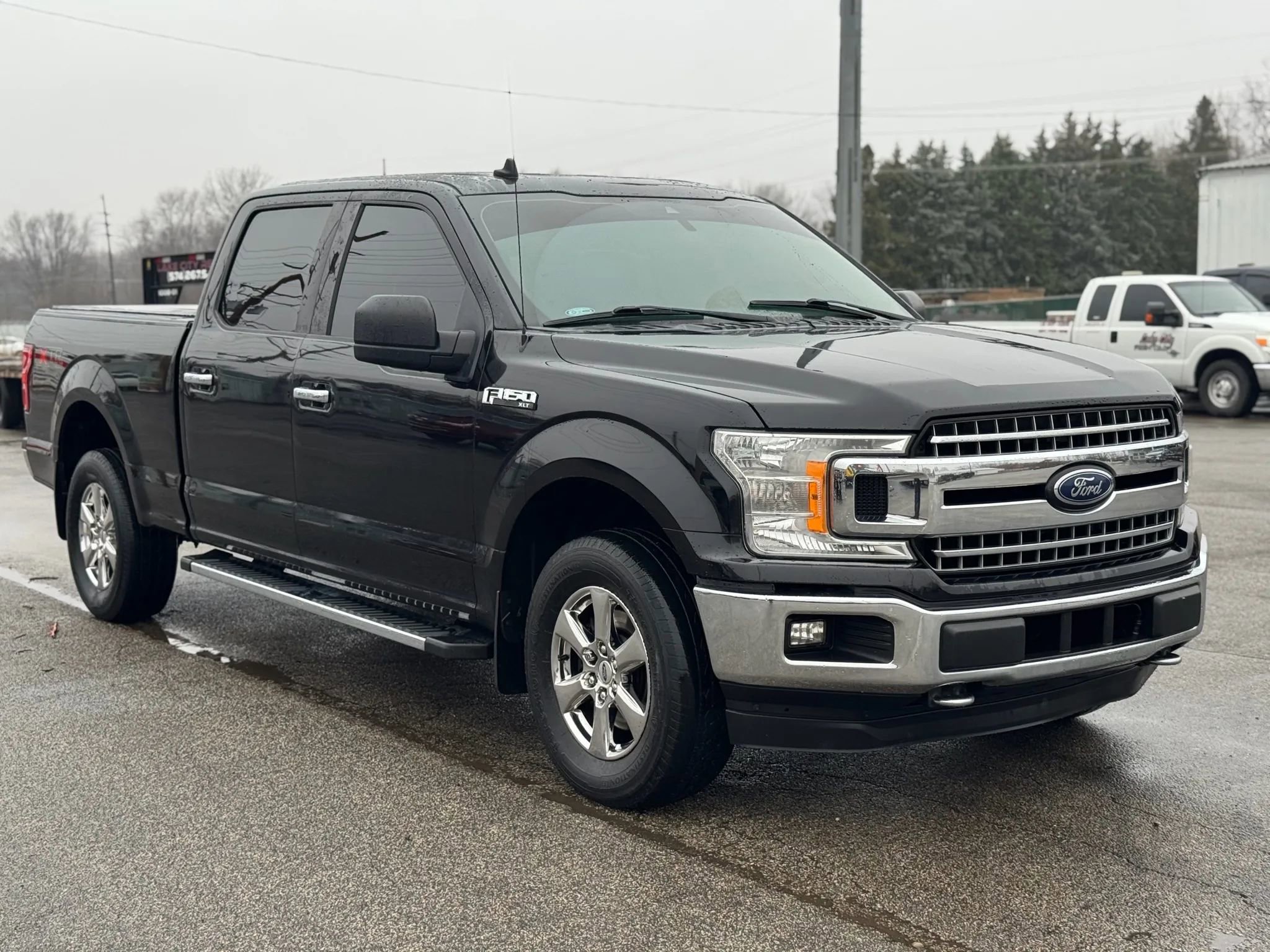 Used 2019 Ford F150 XLT w/ XTR Package image 3