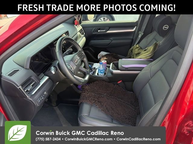 Used 2026 GMC Terrain Elevation w/ Elevation Premium Package AWD/4WD image 5