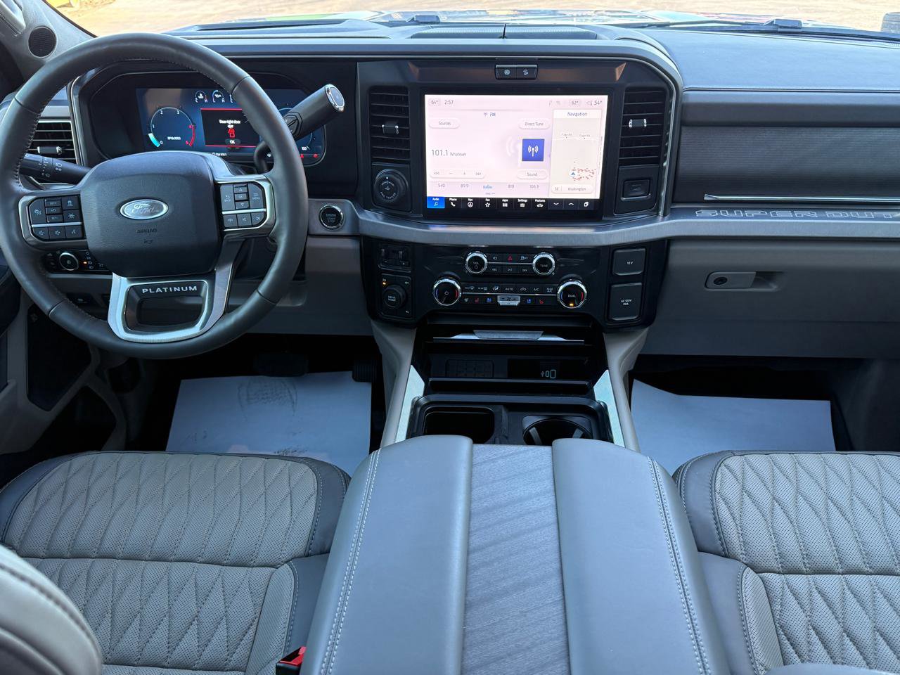 Used 2025 Ford F450 Platinum w/ Platinum Plus Package AWD/4WD image 21