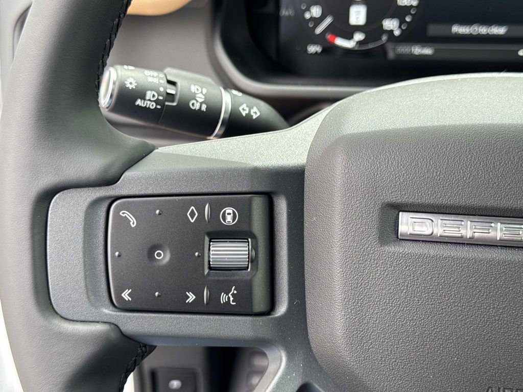New 2026 Land Rover Defender 130 S AWD/4WD image 31