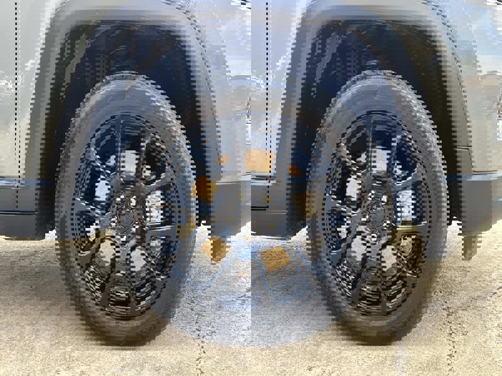 Used 2023 Jeep Compass Altitude w/ Sun and Sound Group image 16