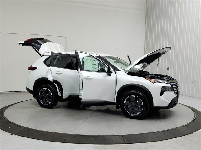 New 2026 Nissan Rogue SV image 9