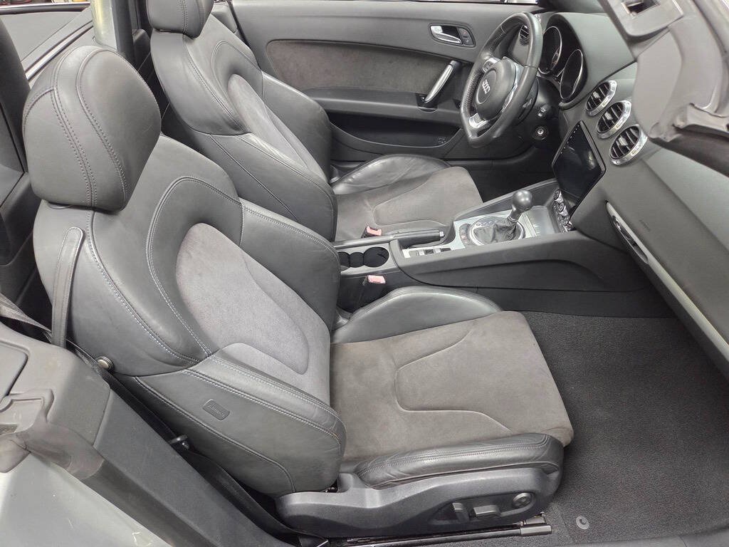 Used 2008 Audi TT 2.0T FWD image 18