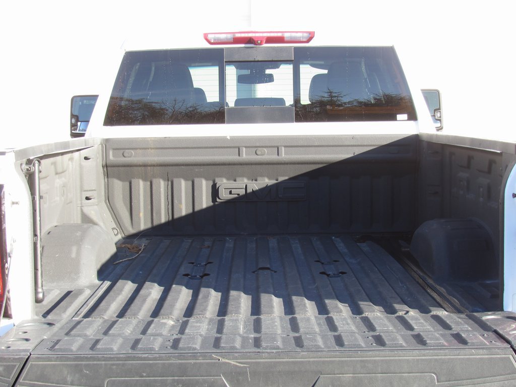 Used 2023 GMC Sierra 3500 SLT w/ SLT Premium Package image 9