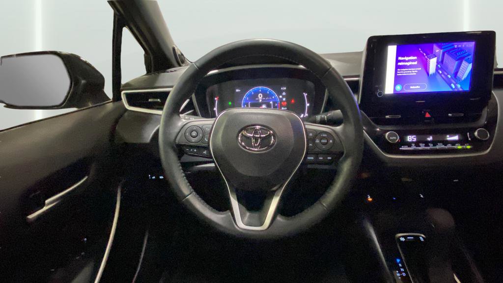 Used 2024 Toyota Corolla XSE image 21