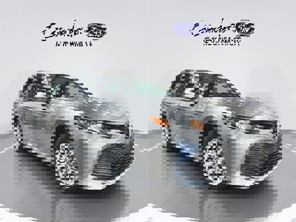 Used 2018 Toyota Camry LE