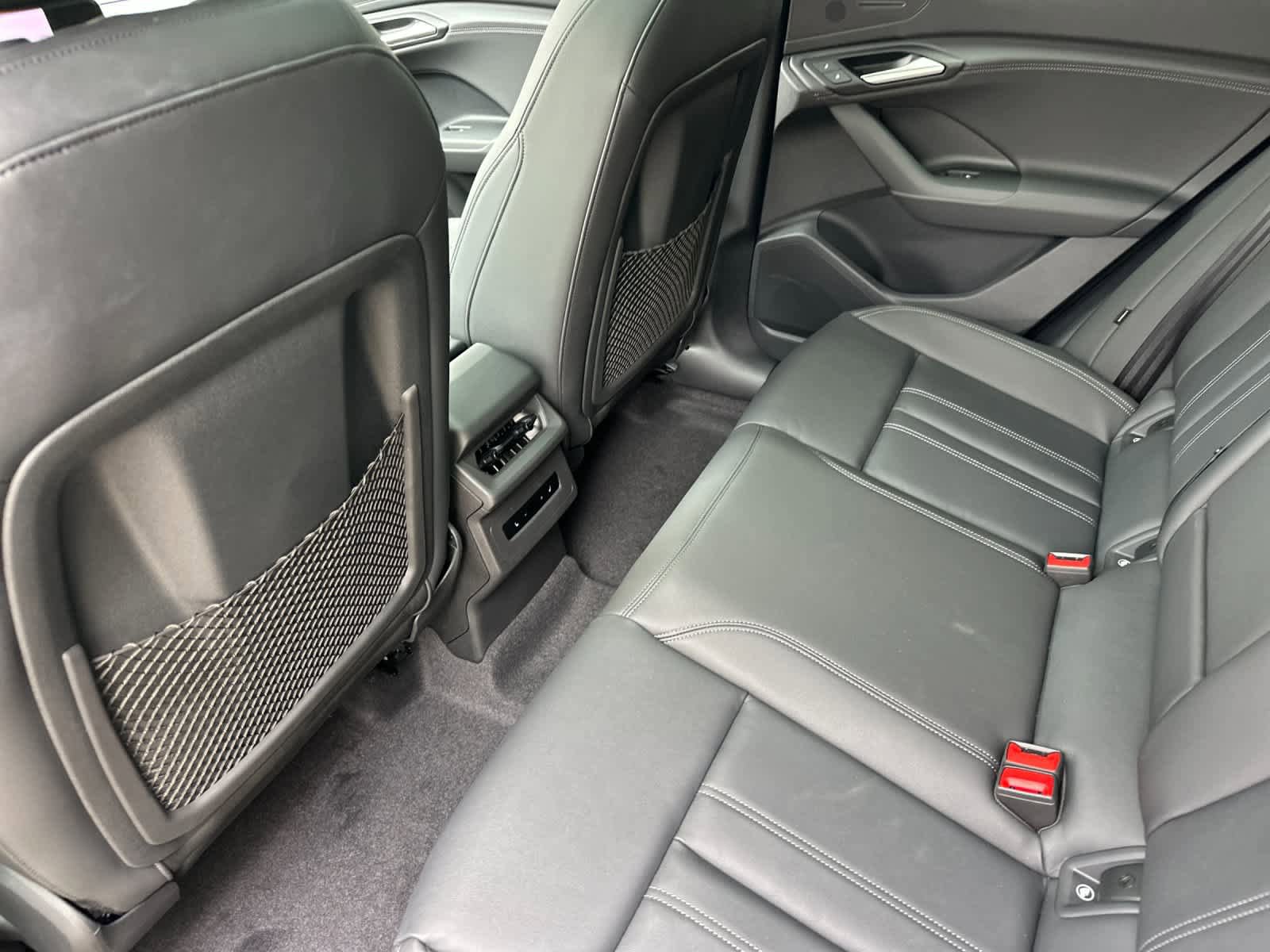 New 2027 Audi Q6 e-tron Premium Plus AWD/4WD image 4